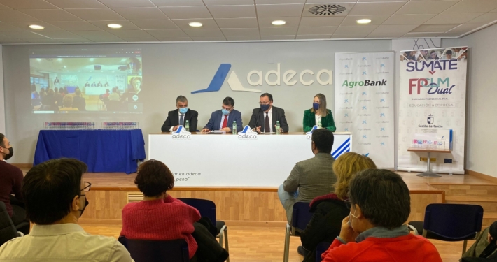 adeca clausura DITEC FP DUAL CAIXABANK DUALIZA